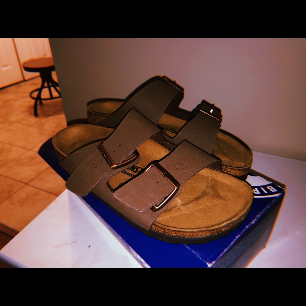 BRAND NEW Birkenstock sandals